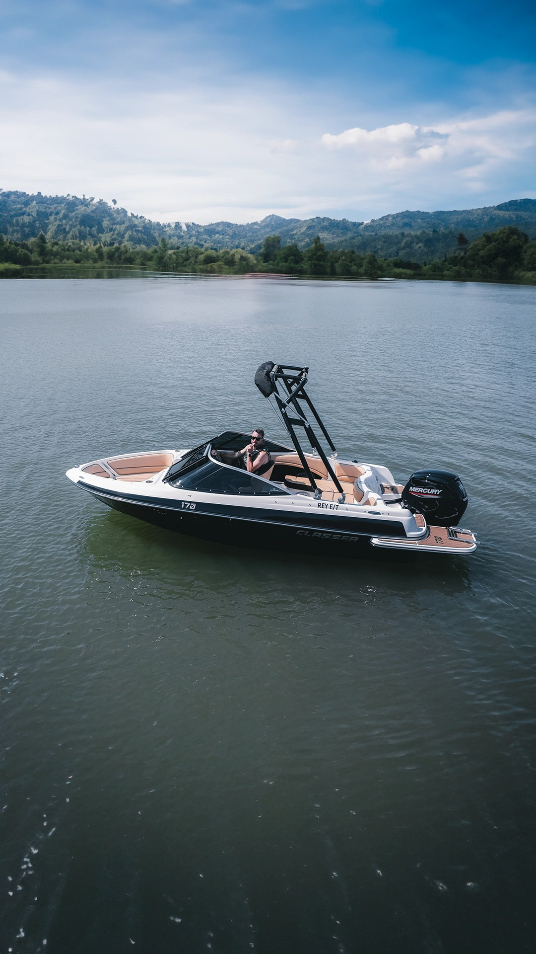 Exterior Classer 170 — imagen 1